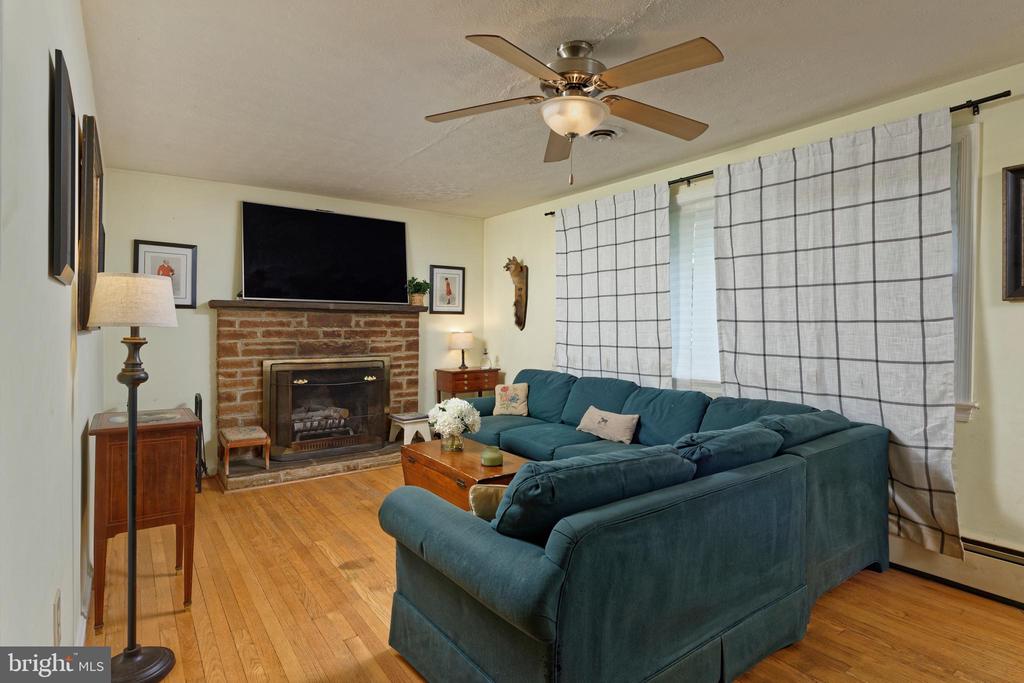 4 CHESTNUT - LOT A STREET