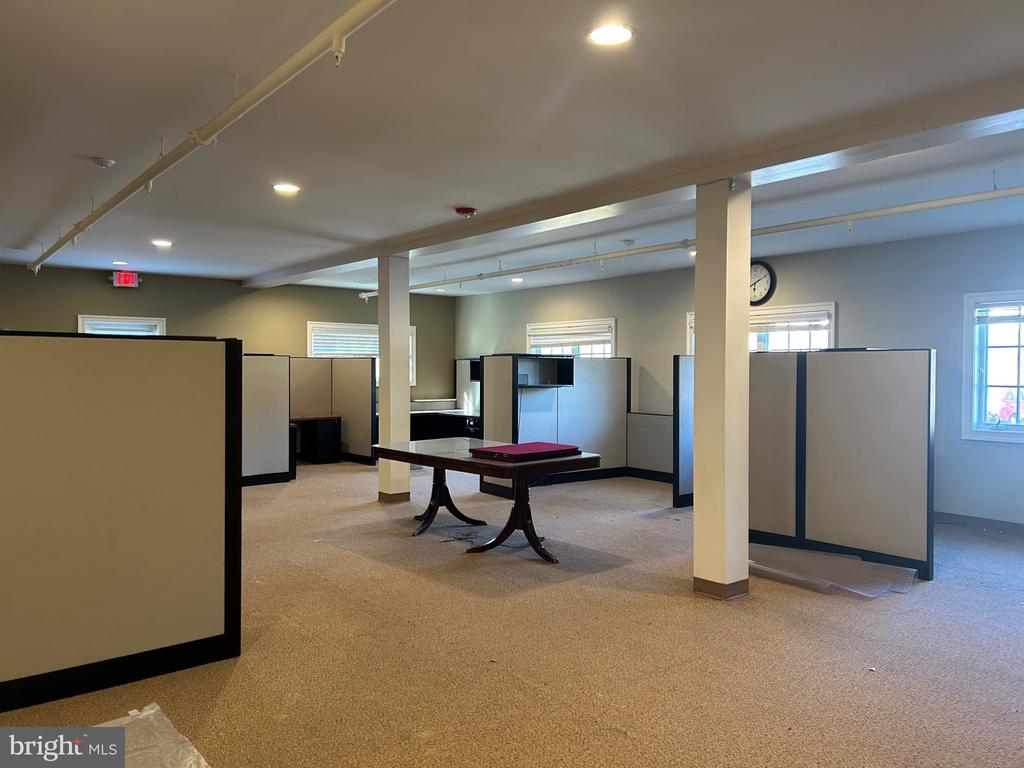 119 THE PLAINS ROAD Unit: SUITE 100