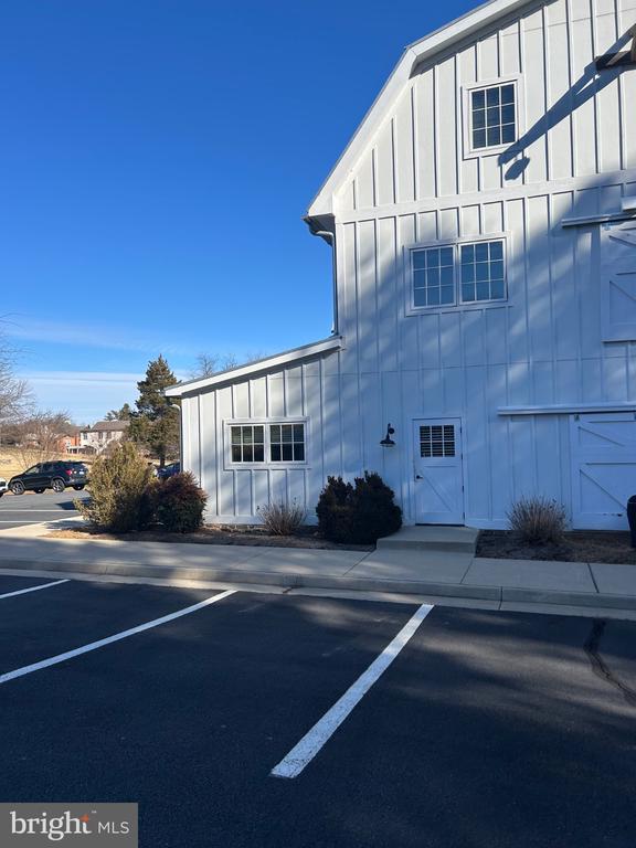 119 THE PLAINS ROAD Unit: SUITE 100