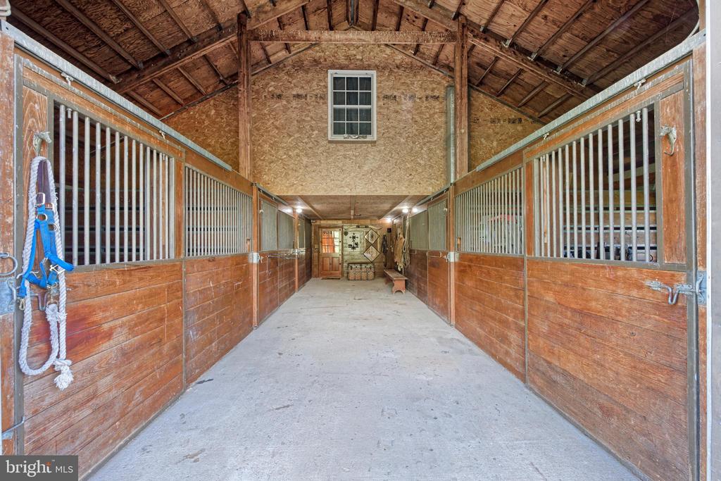 35771 SNAKE HILL ROAD