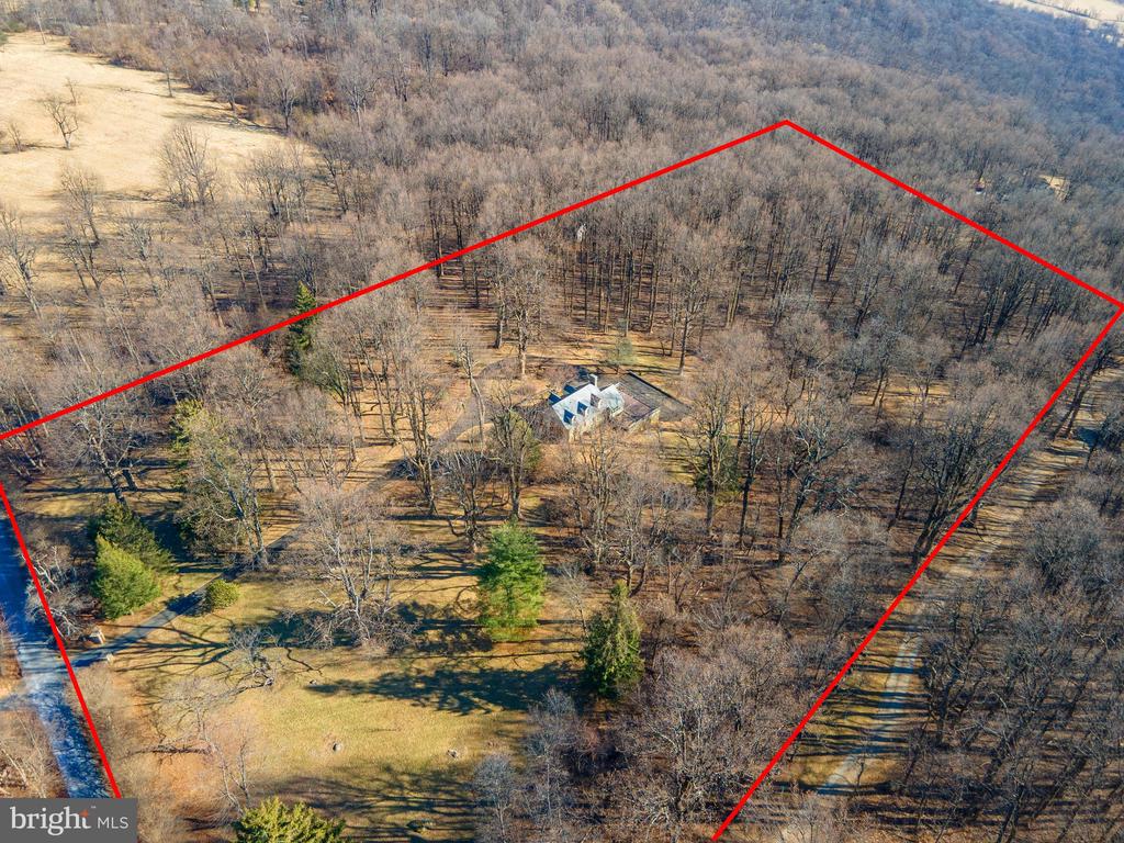 32843 MOUNT WEATHER ROAD