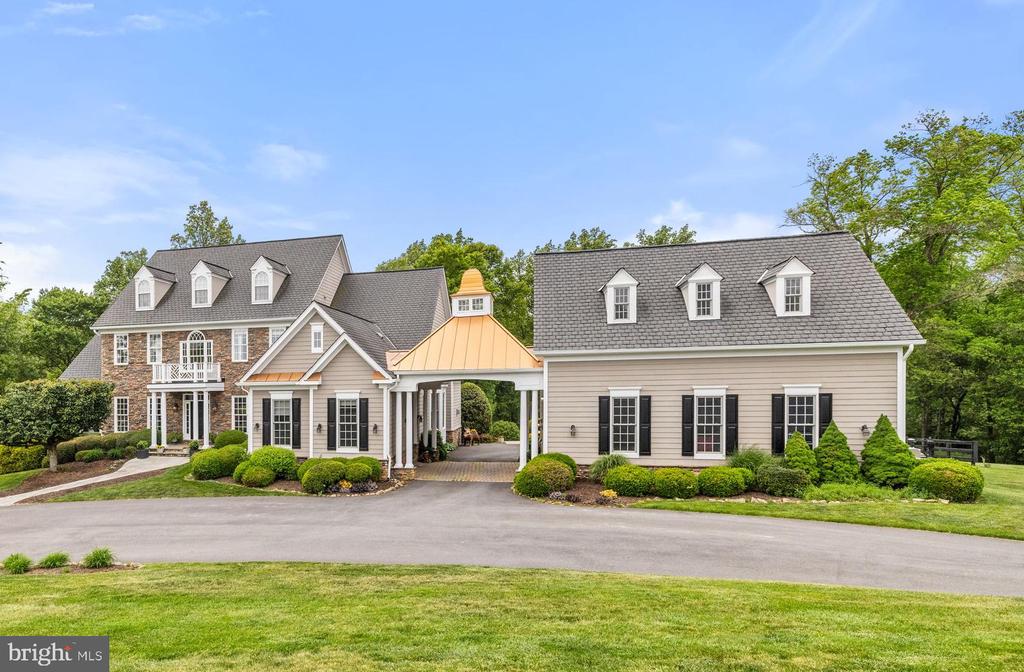 23533 LIGHT HORSE COURT Unit: UNIT - T