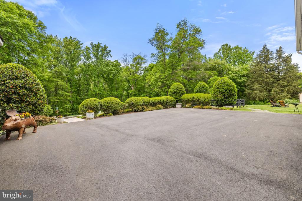 23533 LIGHT HORSE COURT Unit: UNIT - T