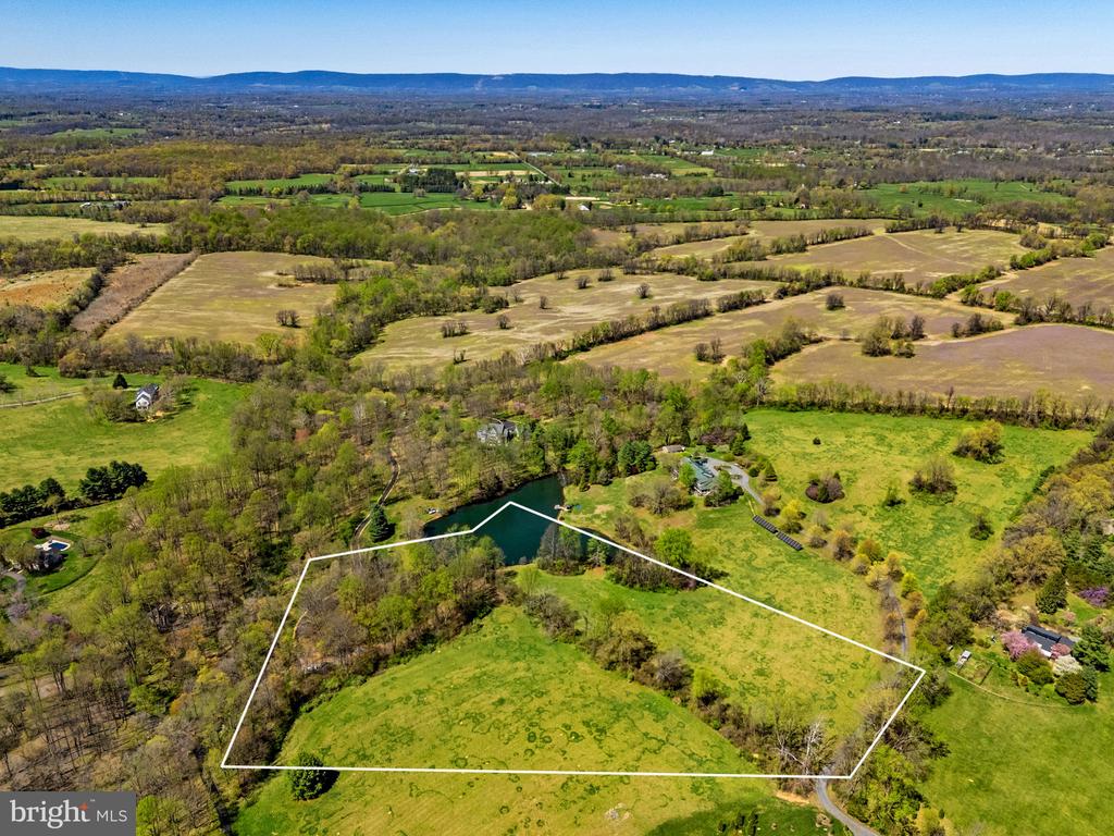 LOT 8 - LITTLE RIVER TURNPIKE