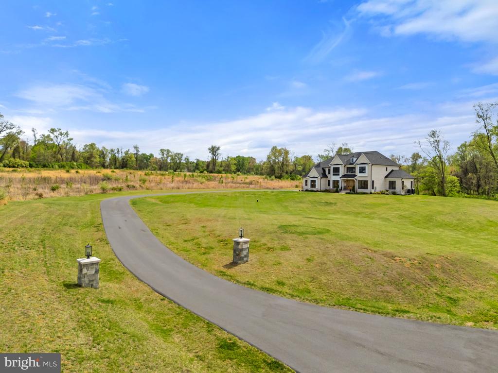 23084 AFFIRMED PARK COURT