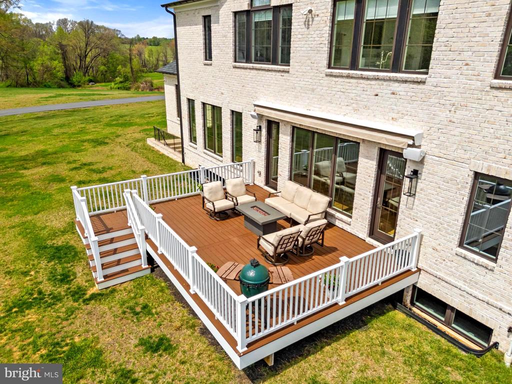23084 AFFIRMED PARK COURT