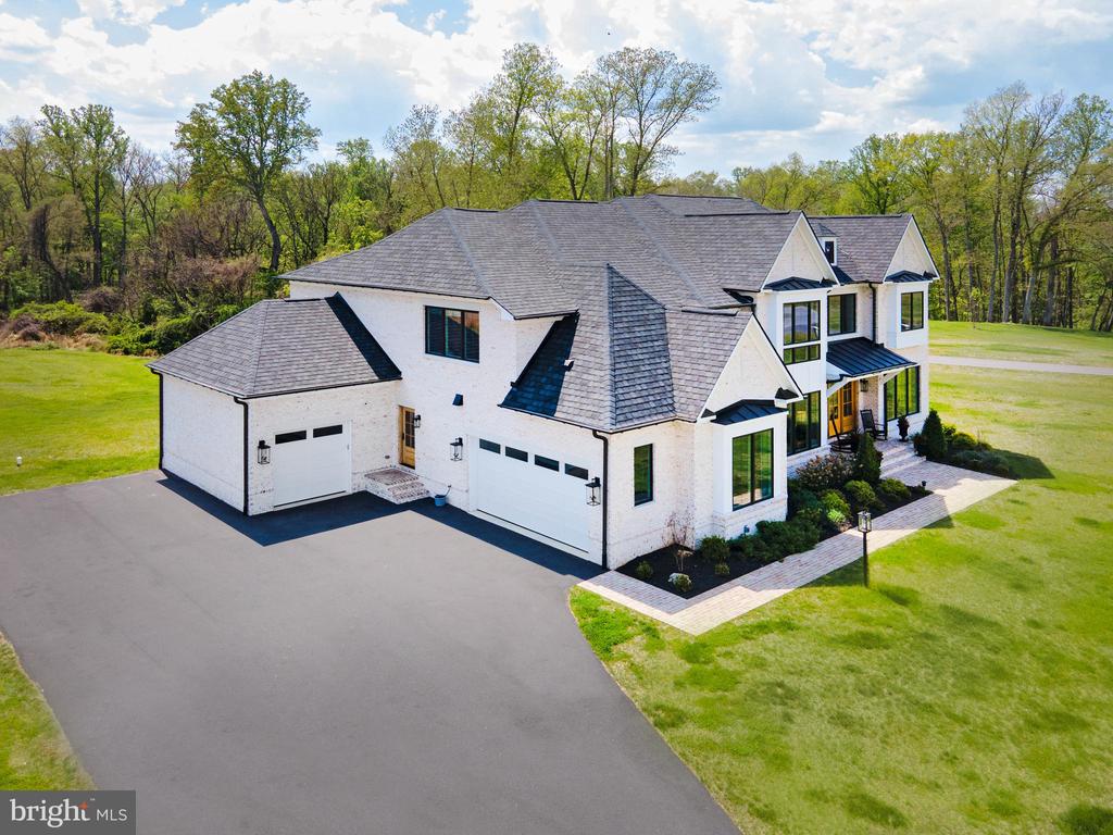 23084 AFFIRMED PARK COURT