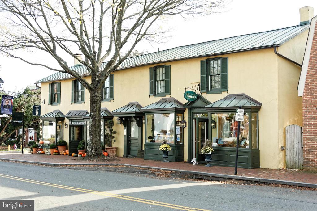 107 W FEDERAL STREET Unit: 13