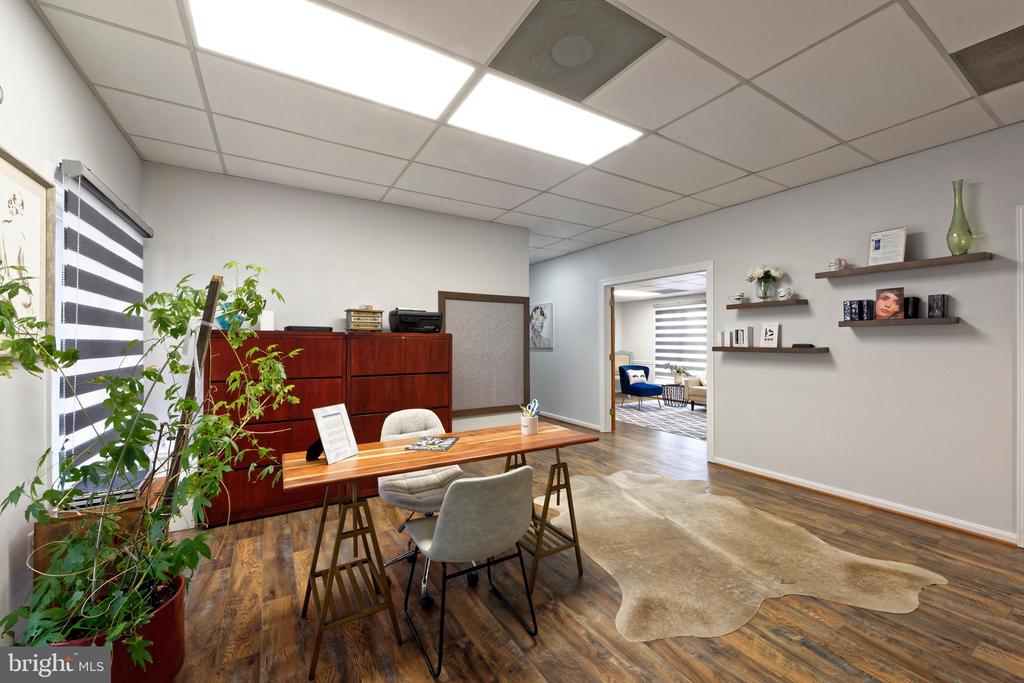 107 W FEDERAL STREET Unit: 13
