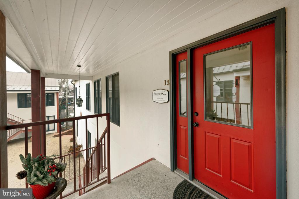 107 W FEDERAL STREET Unit: 13