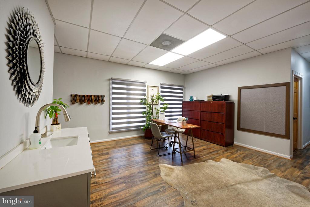 107 W FEDERAL STREET Unit: 13