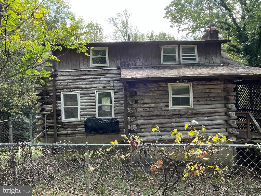 300 SEVEN PONDS ROAD