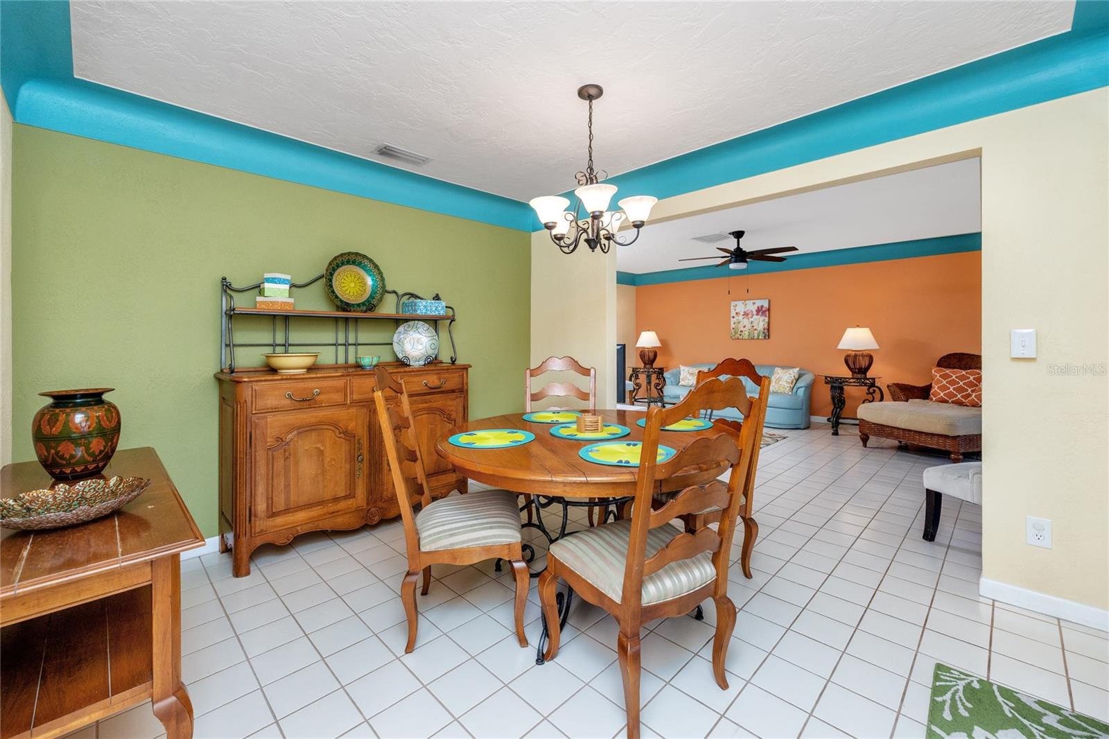 2096 MASSACHUSETTS AVE NE