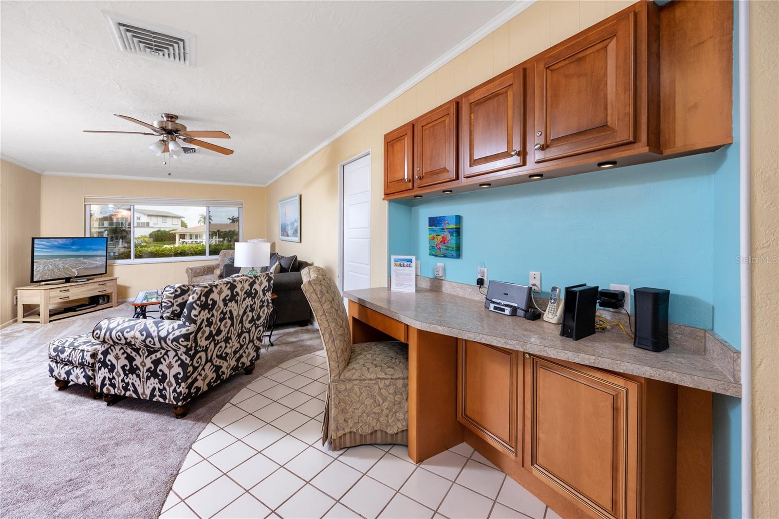 2096 MASSACHUSETTS AVE NE