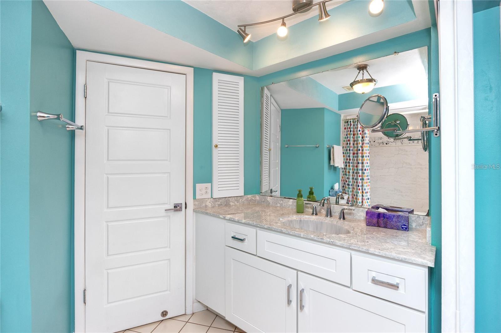 2096 MASSACHUSETTS AVE NE