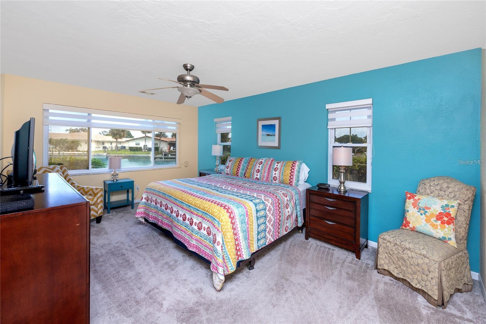 2096 MASSACHUSETTS AVE NE