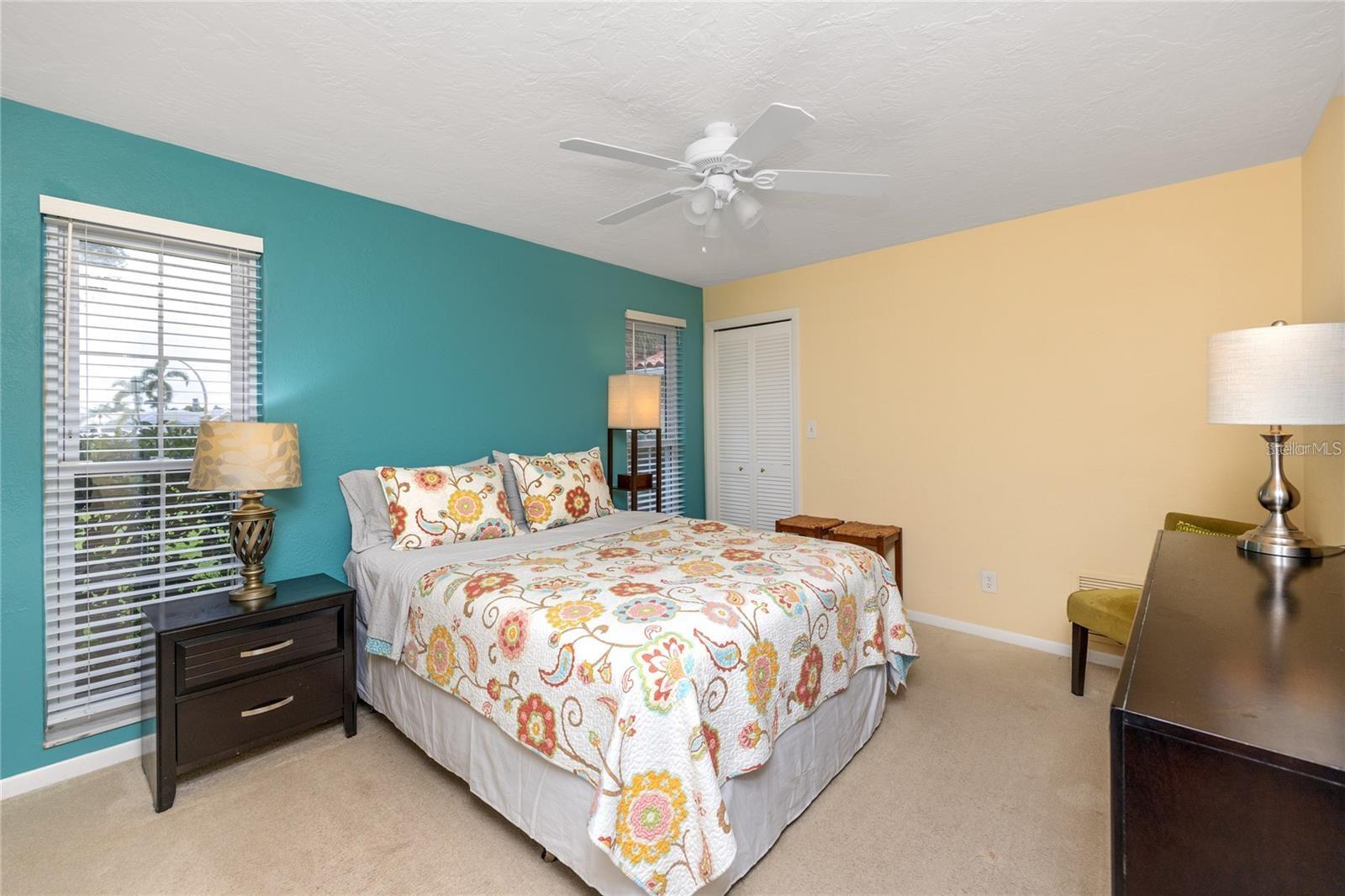 2096 MASSACHUSETTS AVE NE