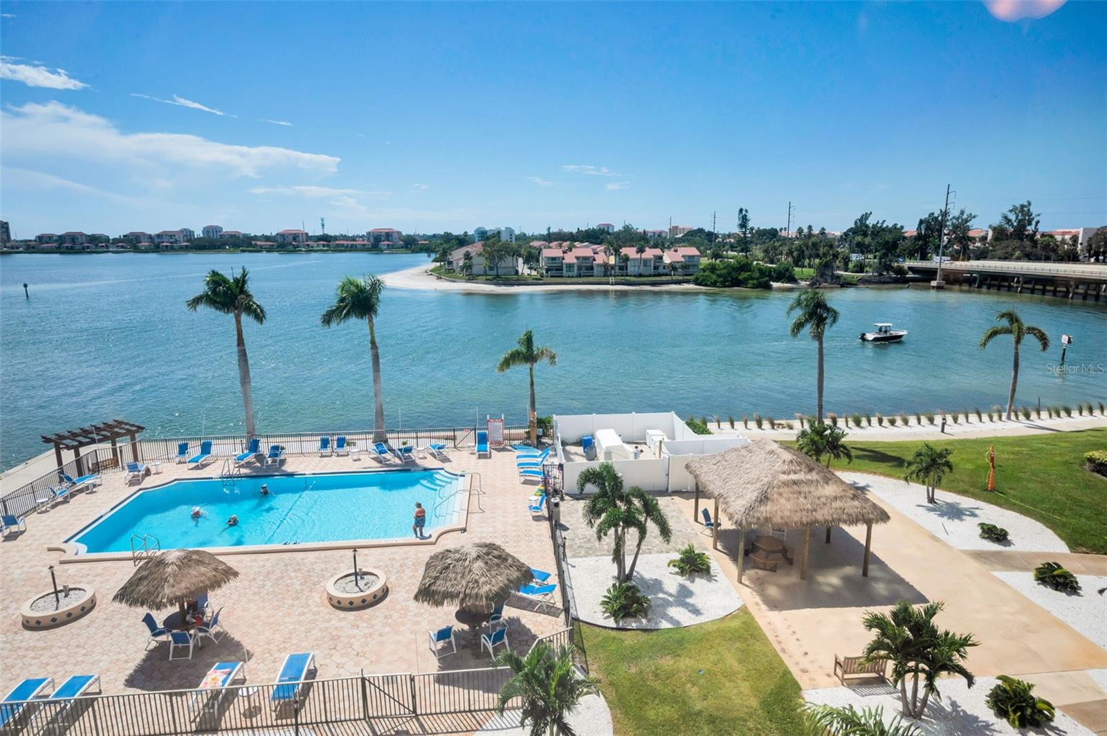 5200 BRITTANY DR S #510