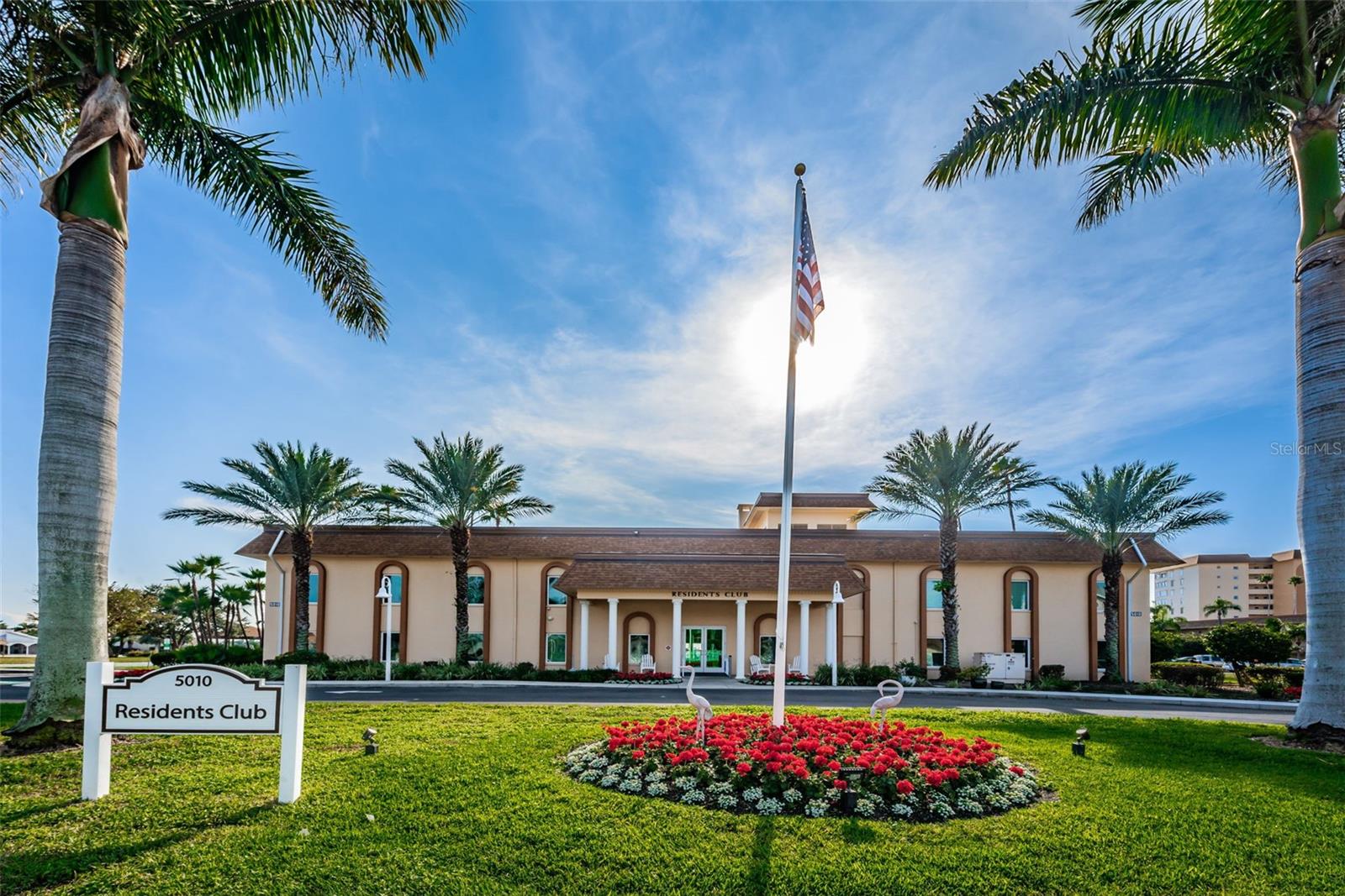 5200 BRITTANY DR S #510