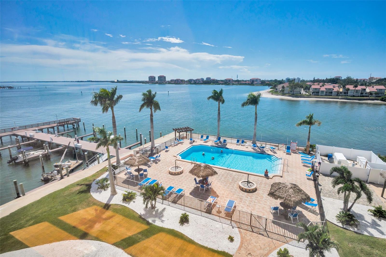 5200 BRITTANY DR S #510