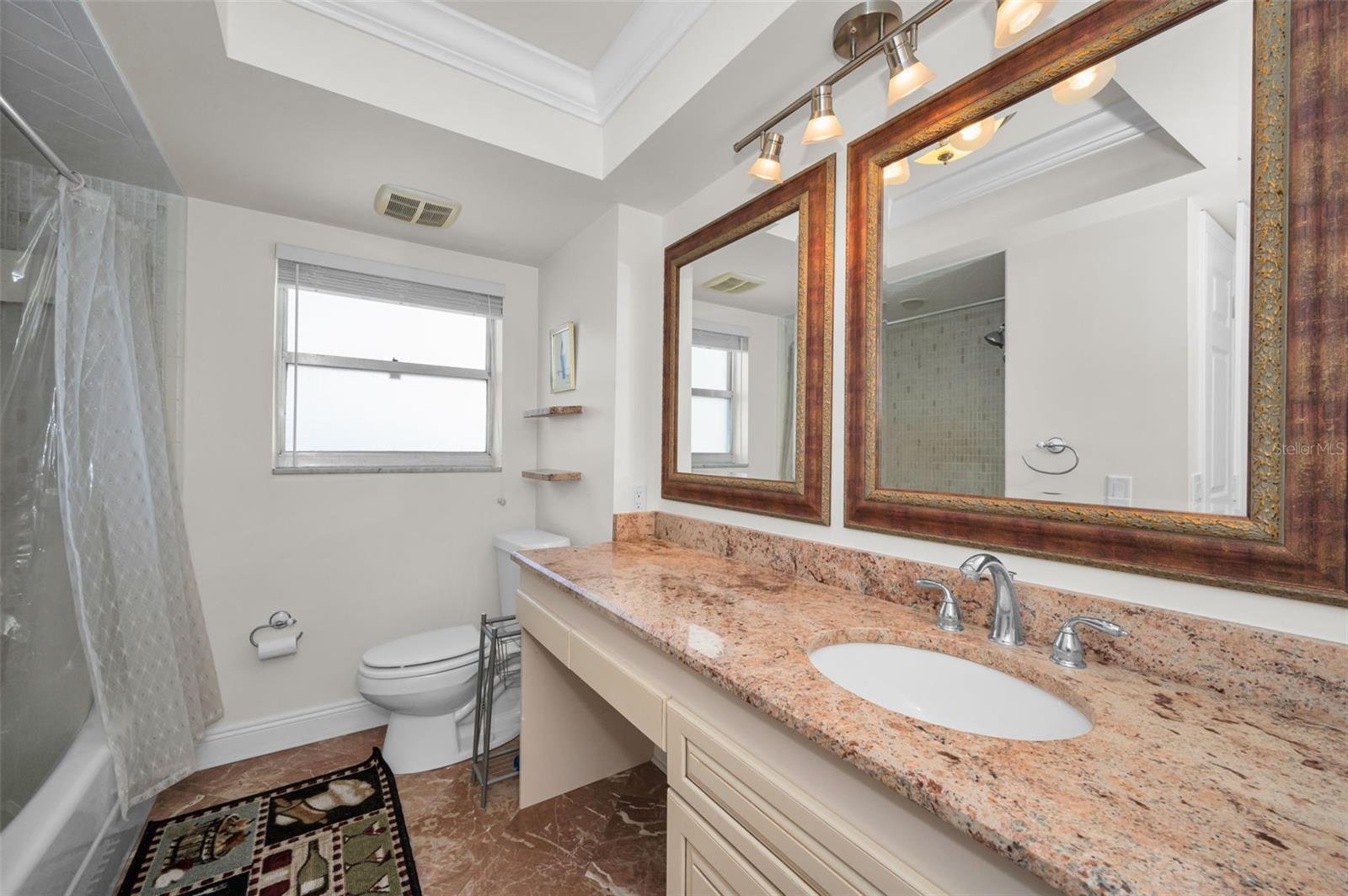 5200 BRITTANY DR S #510