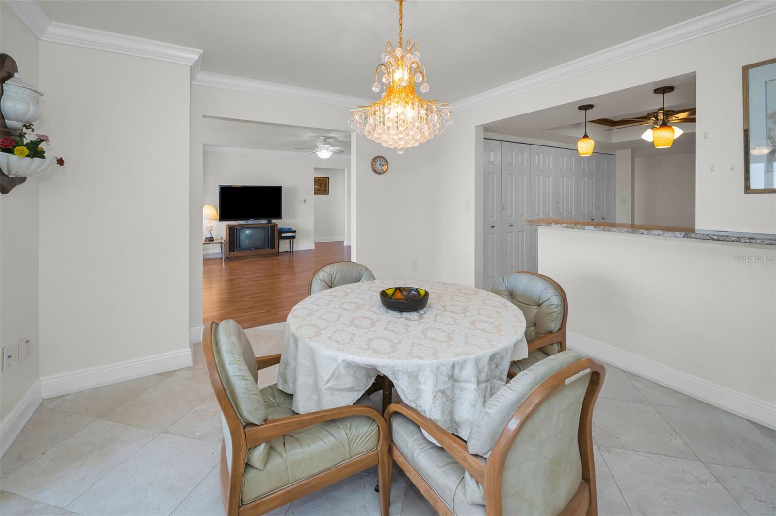 5200 BRITTANY DR S #510