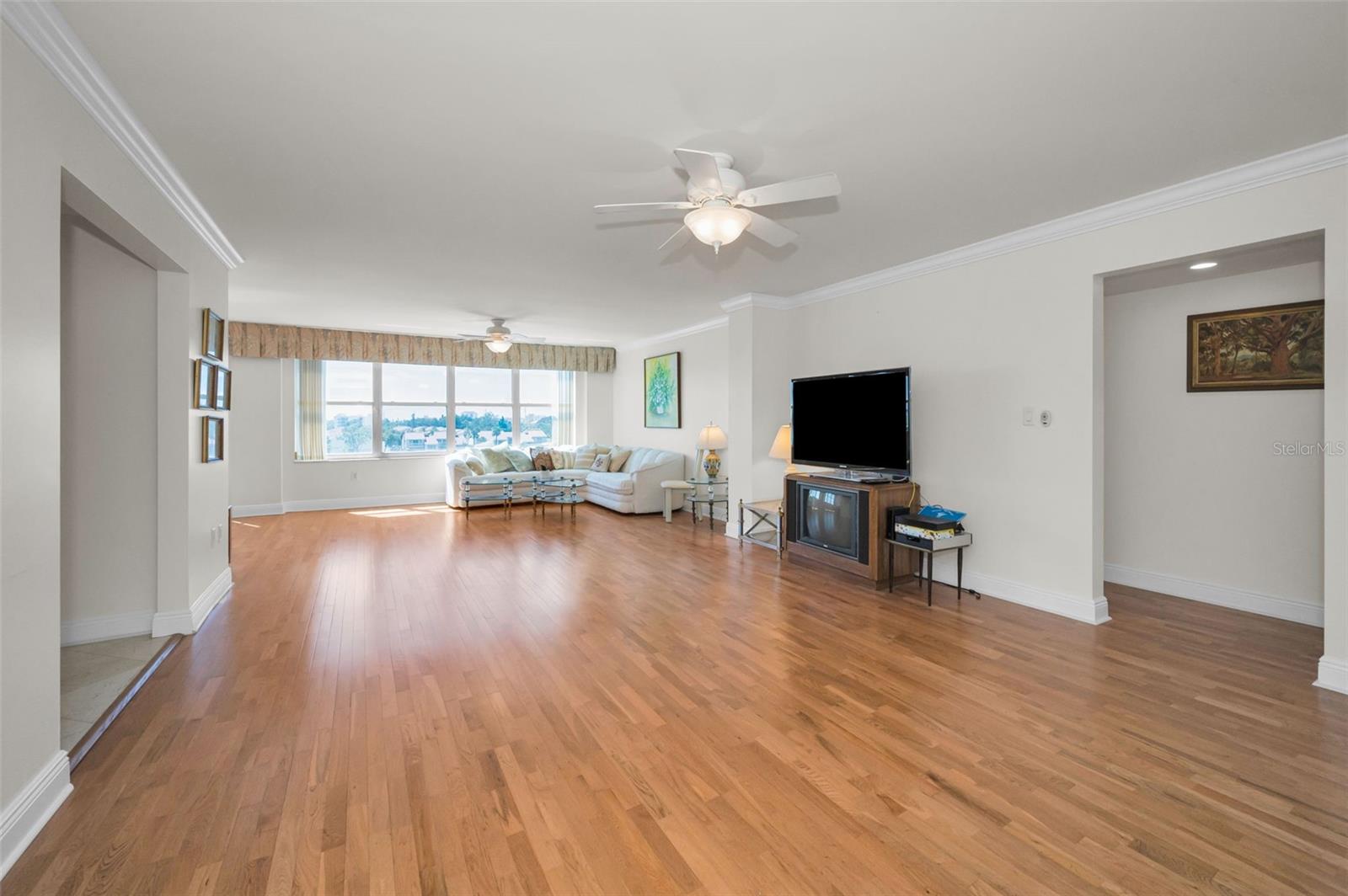 5200 BRITTANY DR S #510