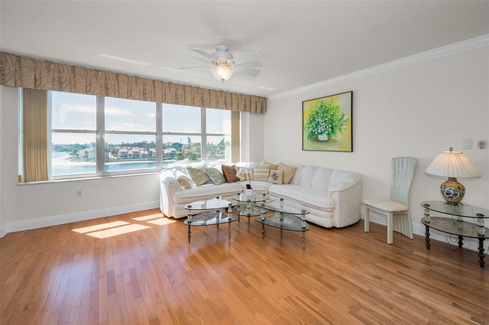 5200 BRITTANY DR S #510