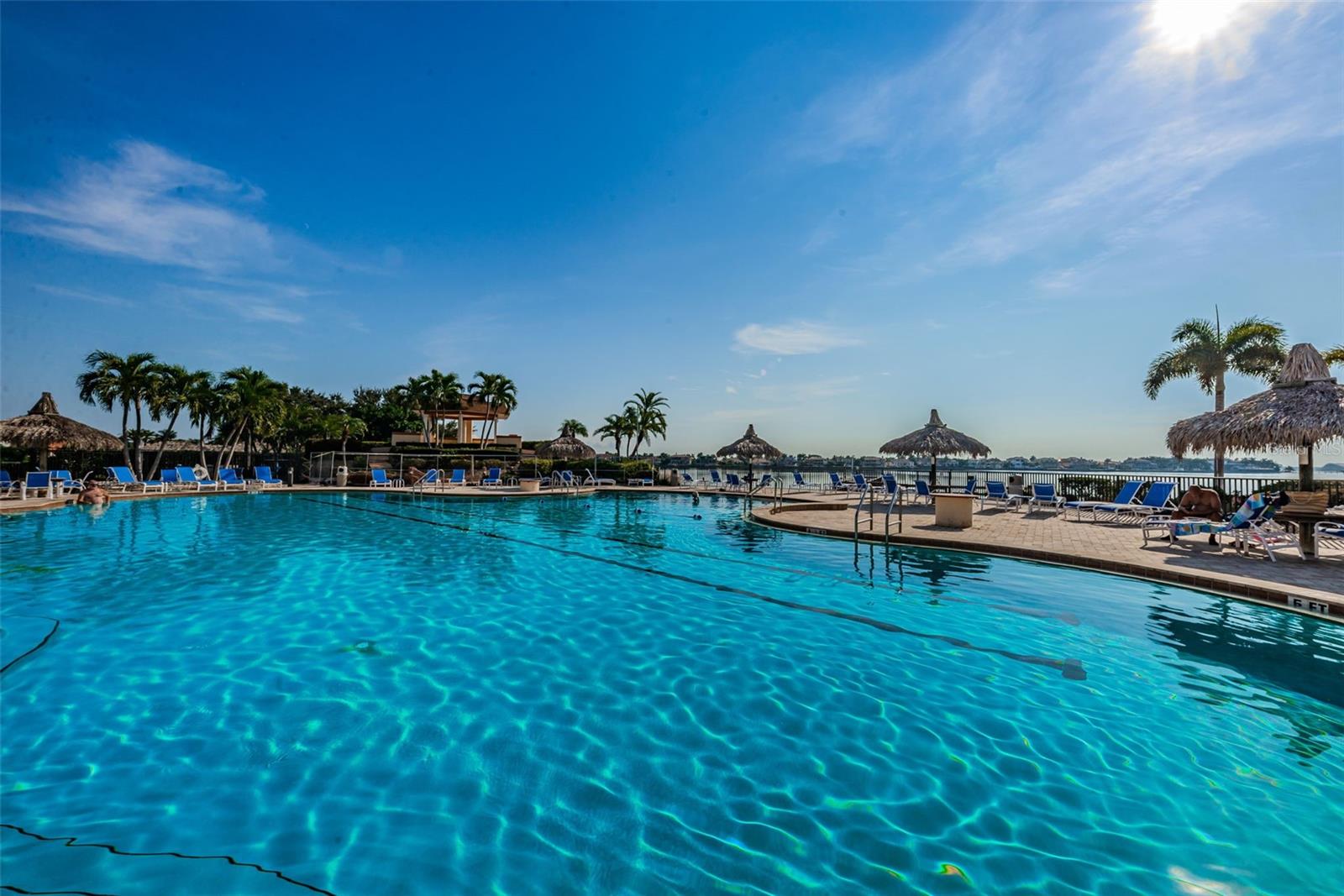 5200 BRITTANY DR S #510