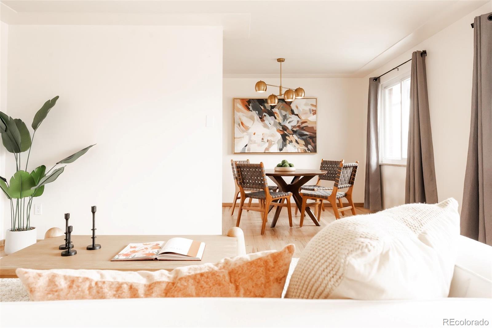 3606 W Linvale Place