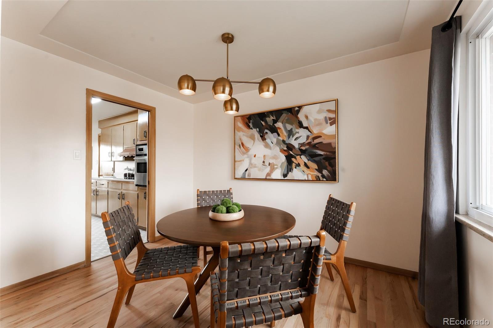 3606 W Linvale Place