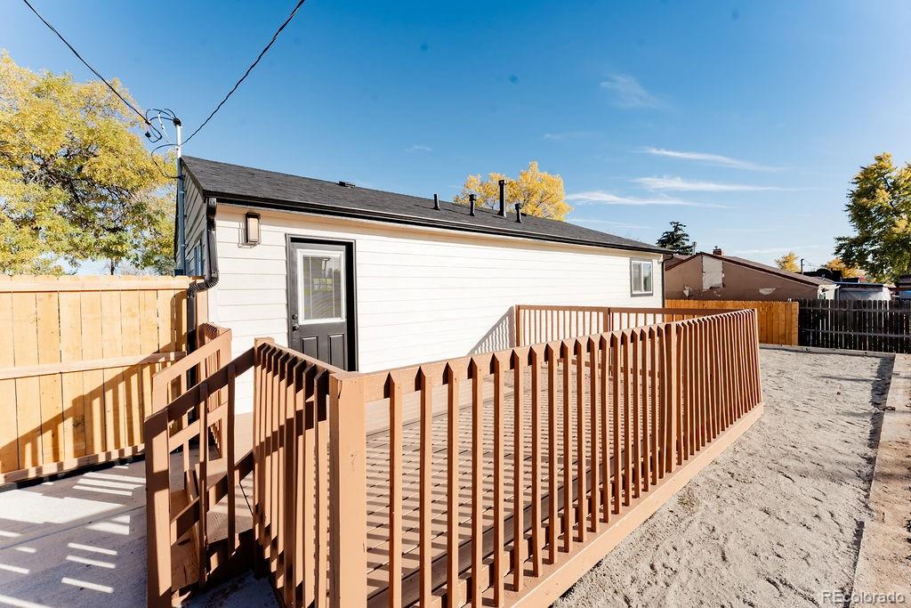 1105 S Raleigh Street