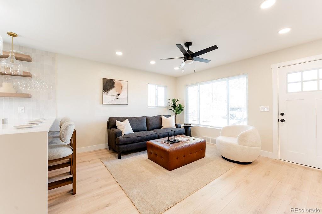 1105 S Raleigh Street