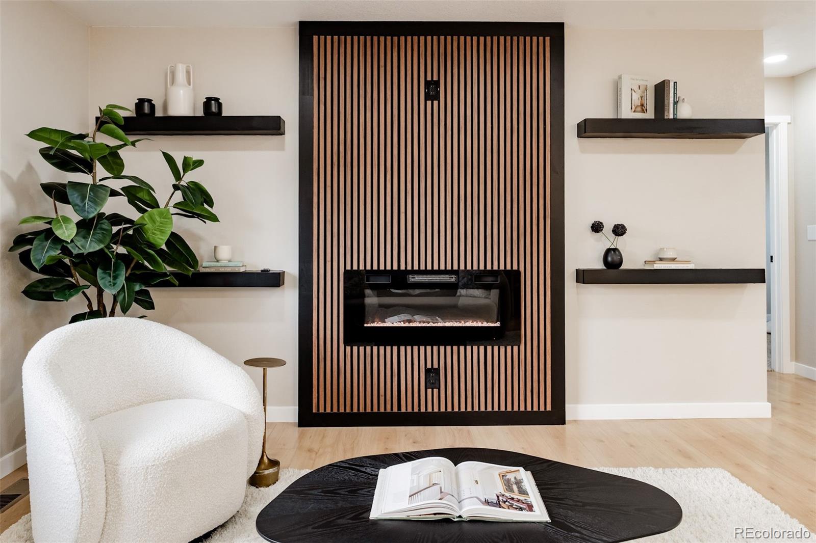 4502 S Jellison Street