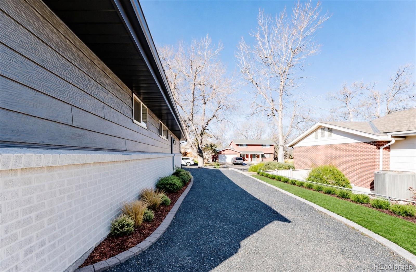 6272 S Garfield Drive