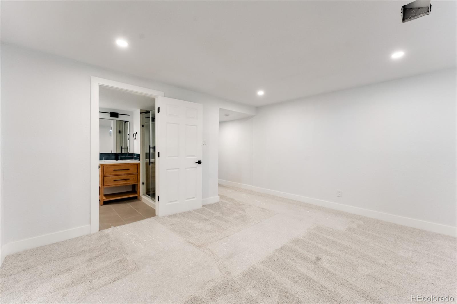 6272 S Garfield Drive