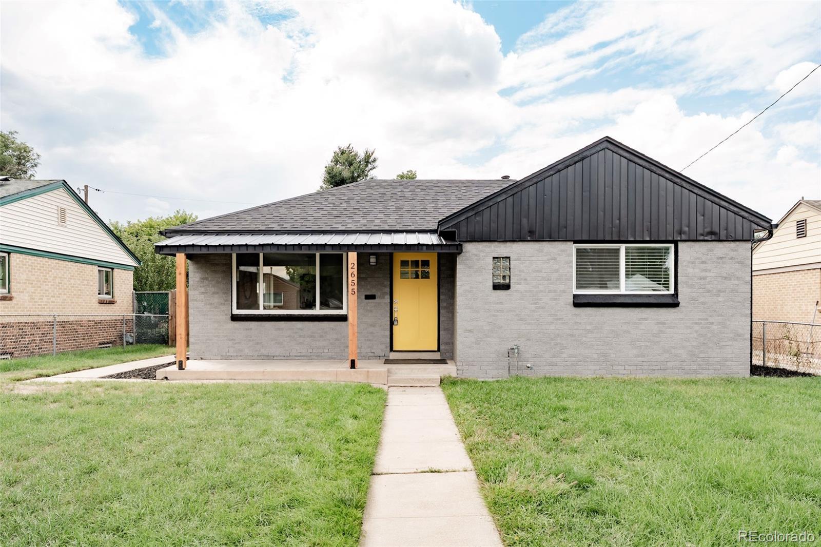 2655 Pontiac Street