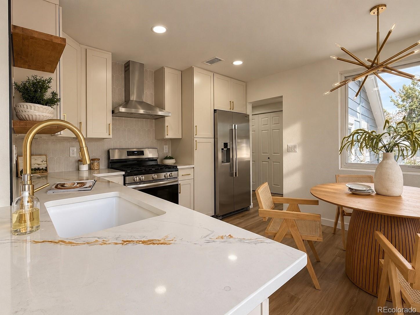 1505 W Alaska Place