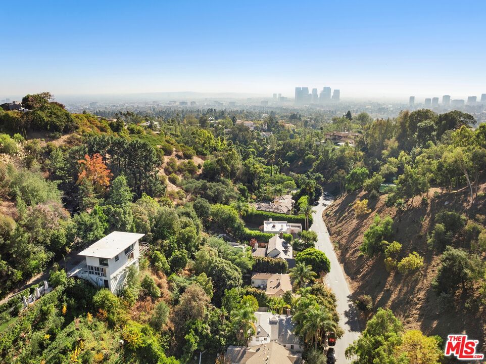 1311 Braeridge Drive