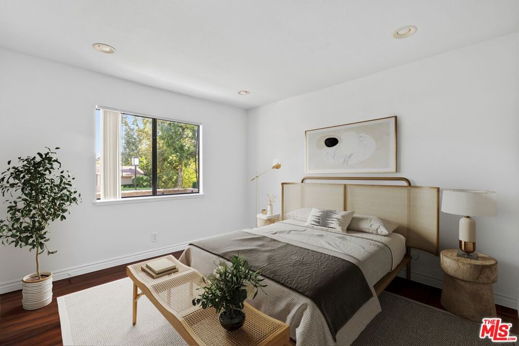 425 Vista Dorado Lane