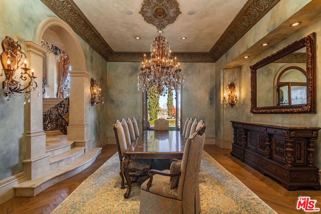 25305 Prado De La Felicidad