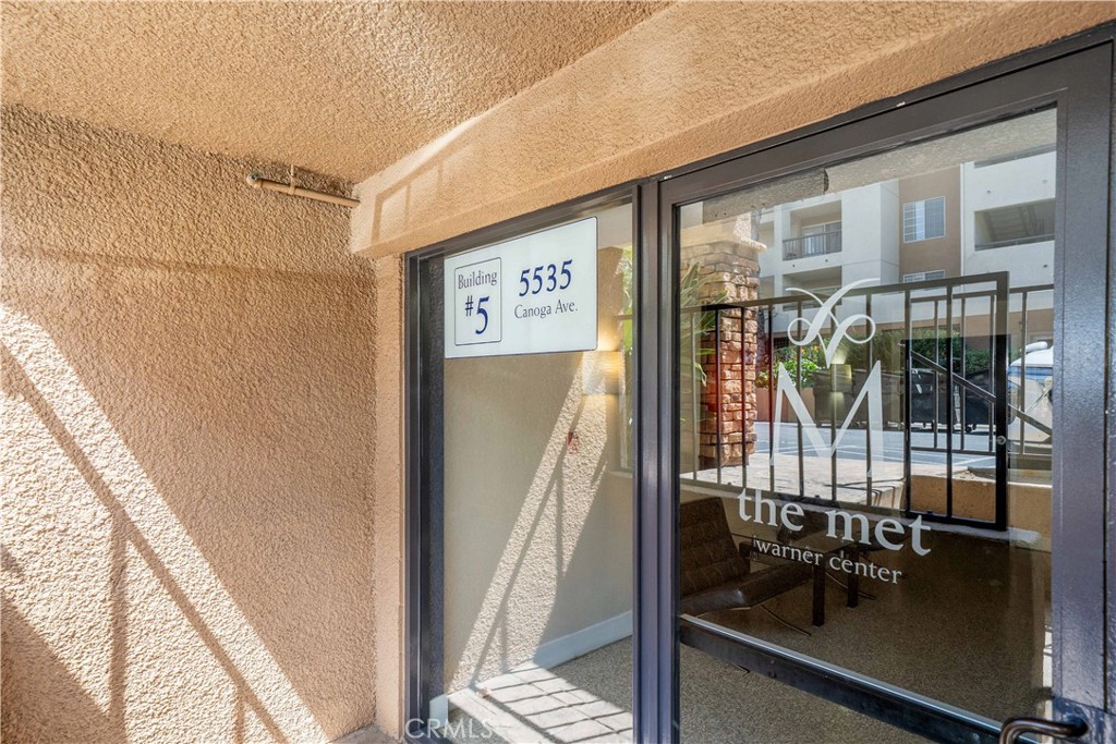 5535 Canoga Avenue 117