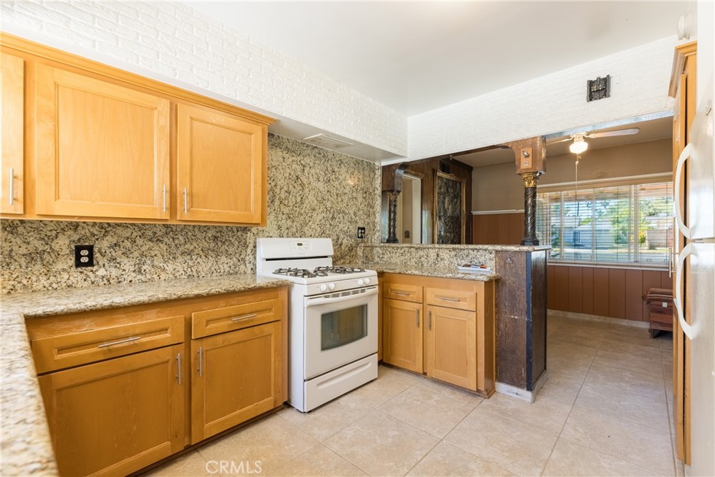 22717 Miranda Street