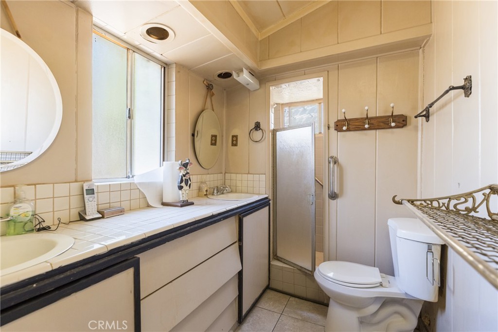 22717 Miranda Street