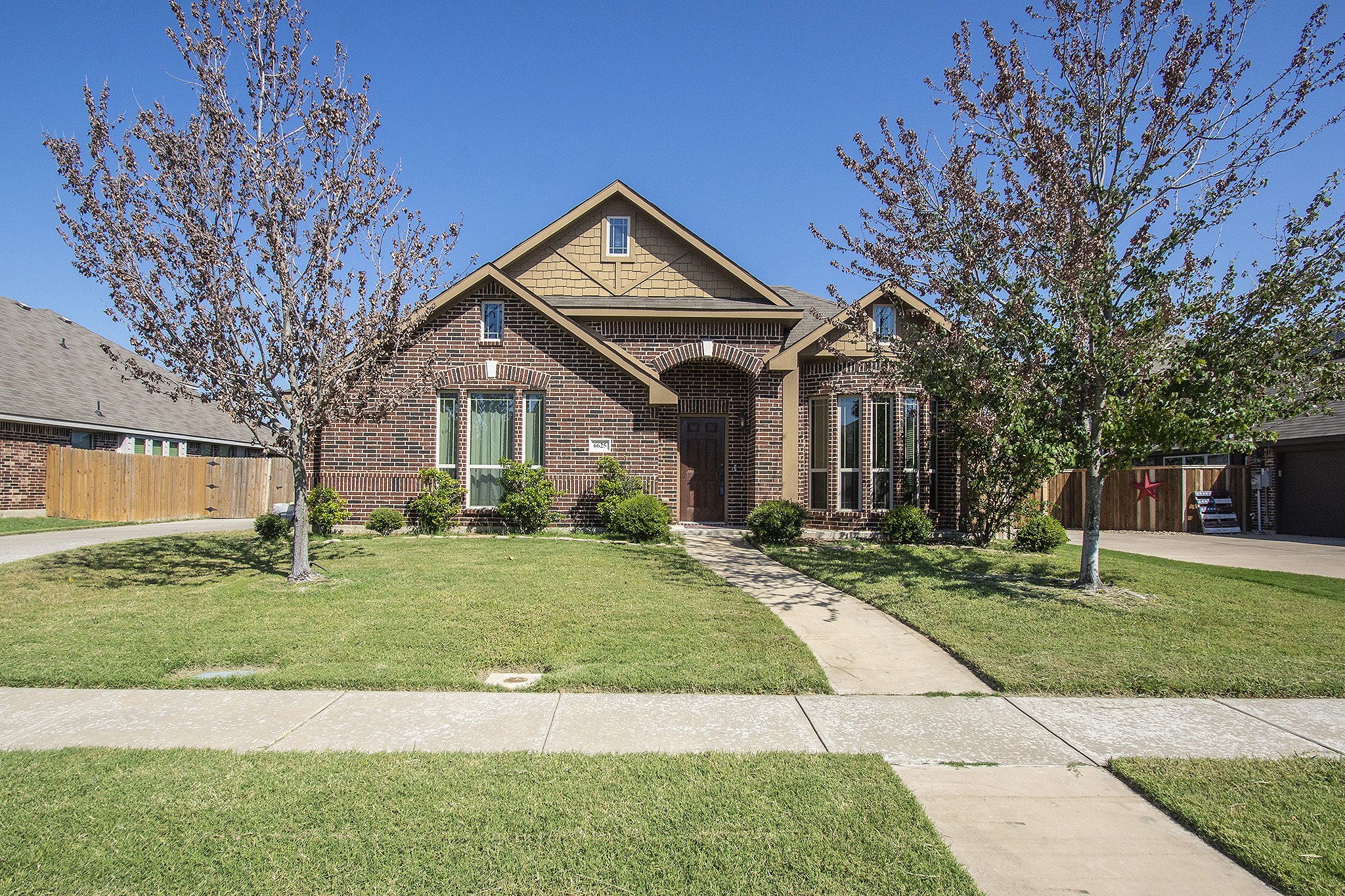 6625 Thistle Wood Drive