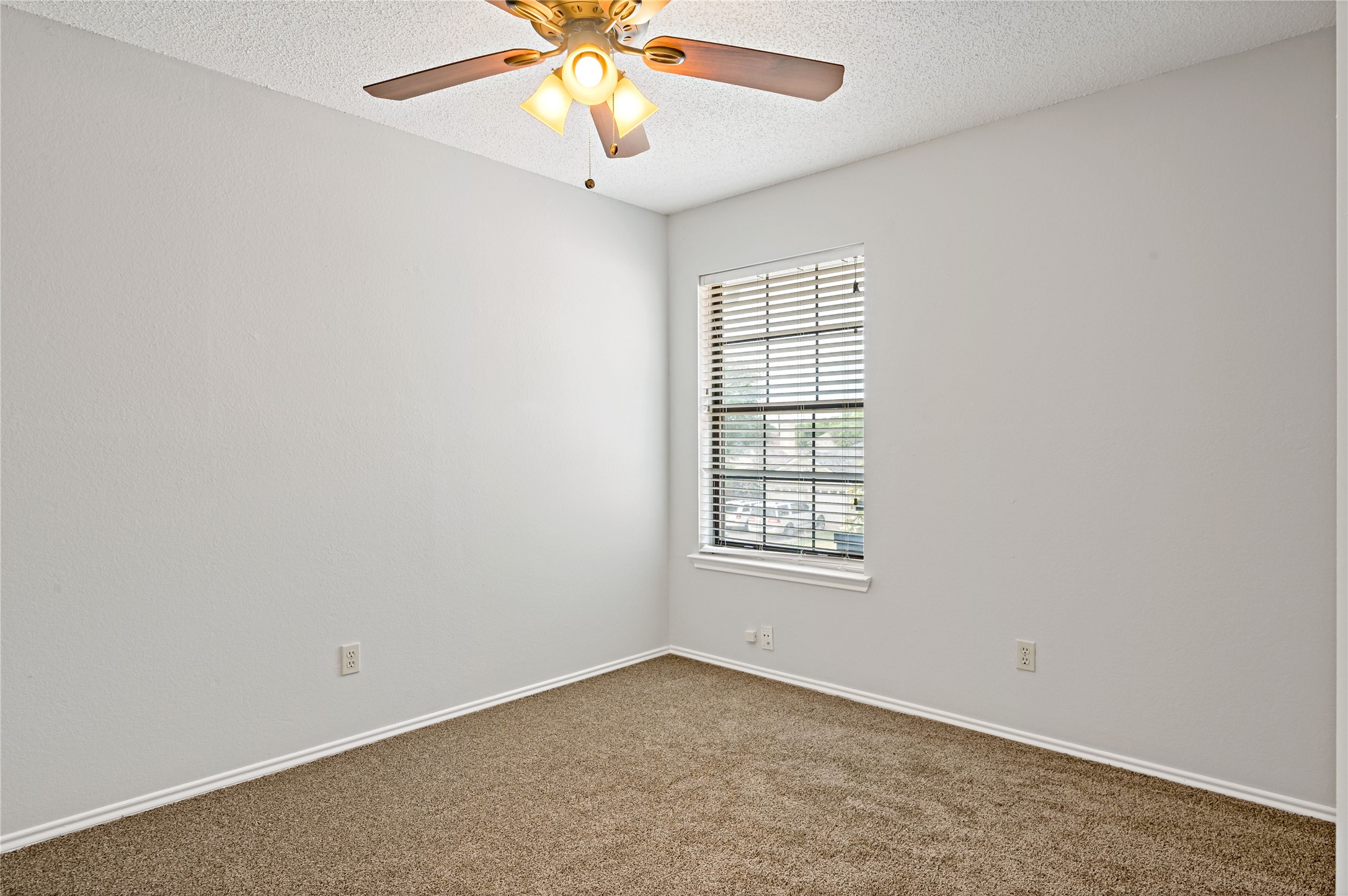 3800 Suffolk Lane