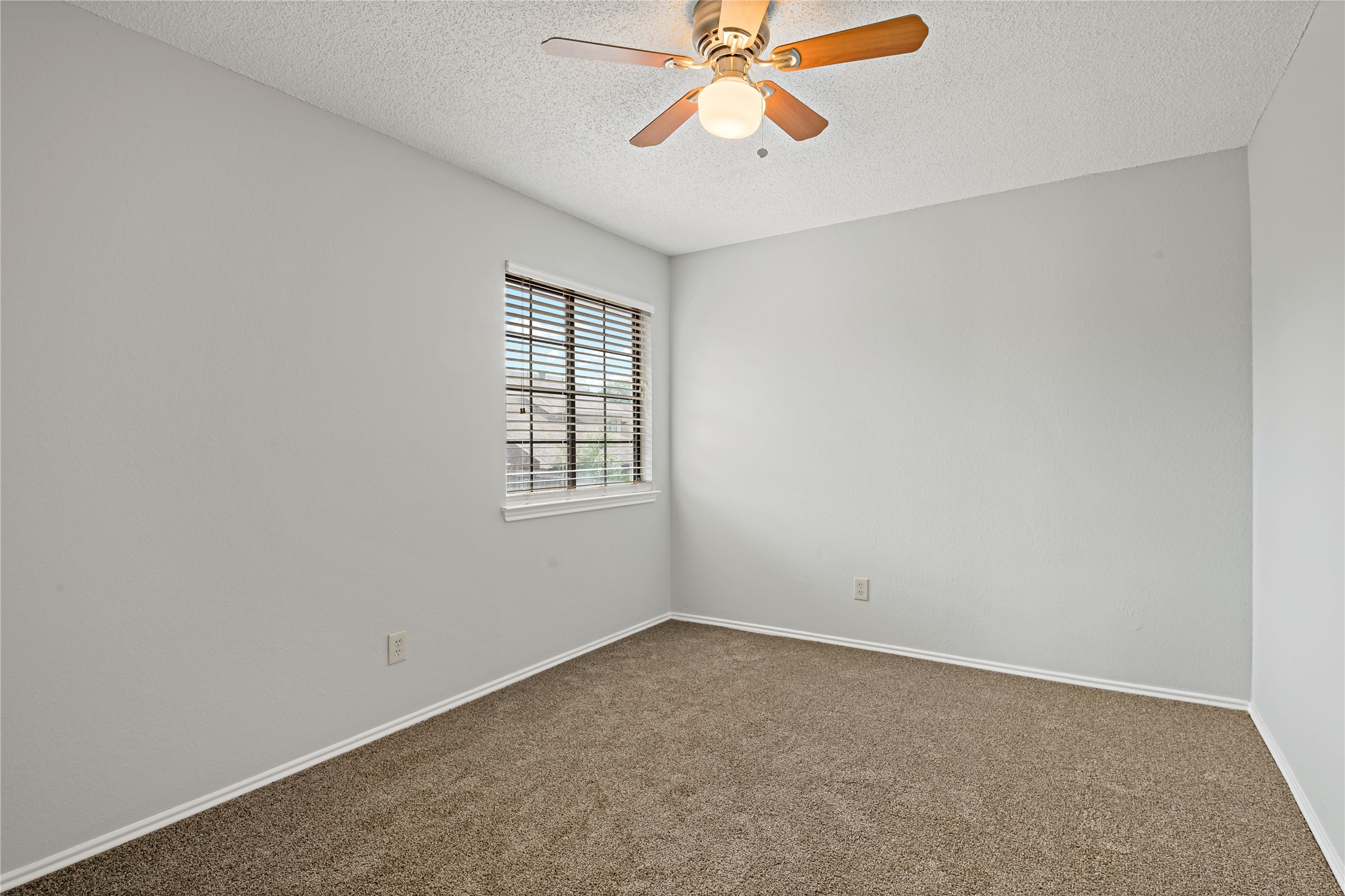 3800 Suffolk Lane