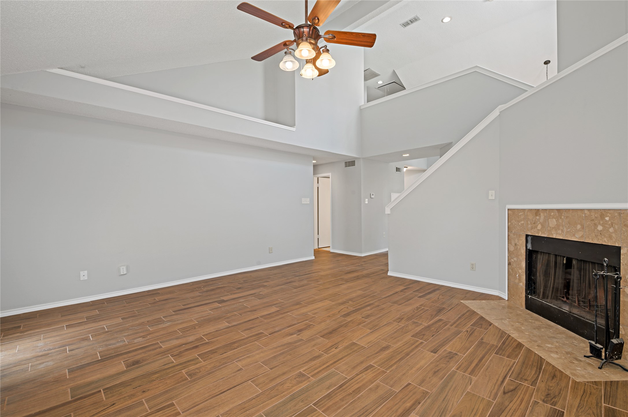 3800 Suffolk Lane