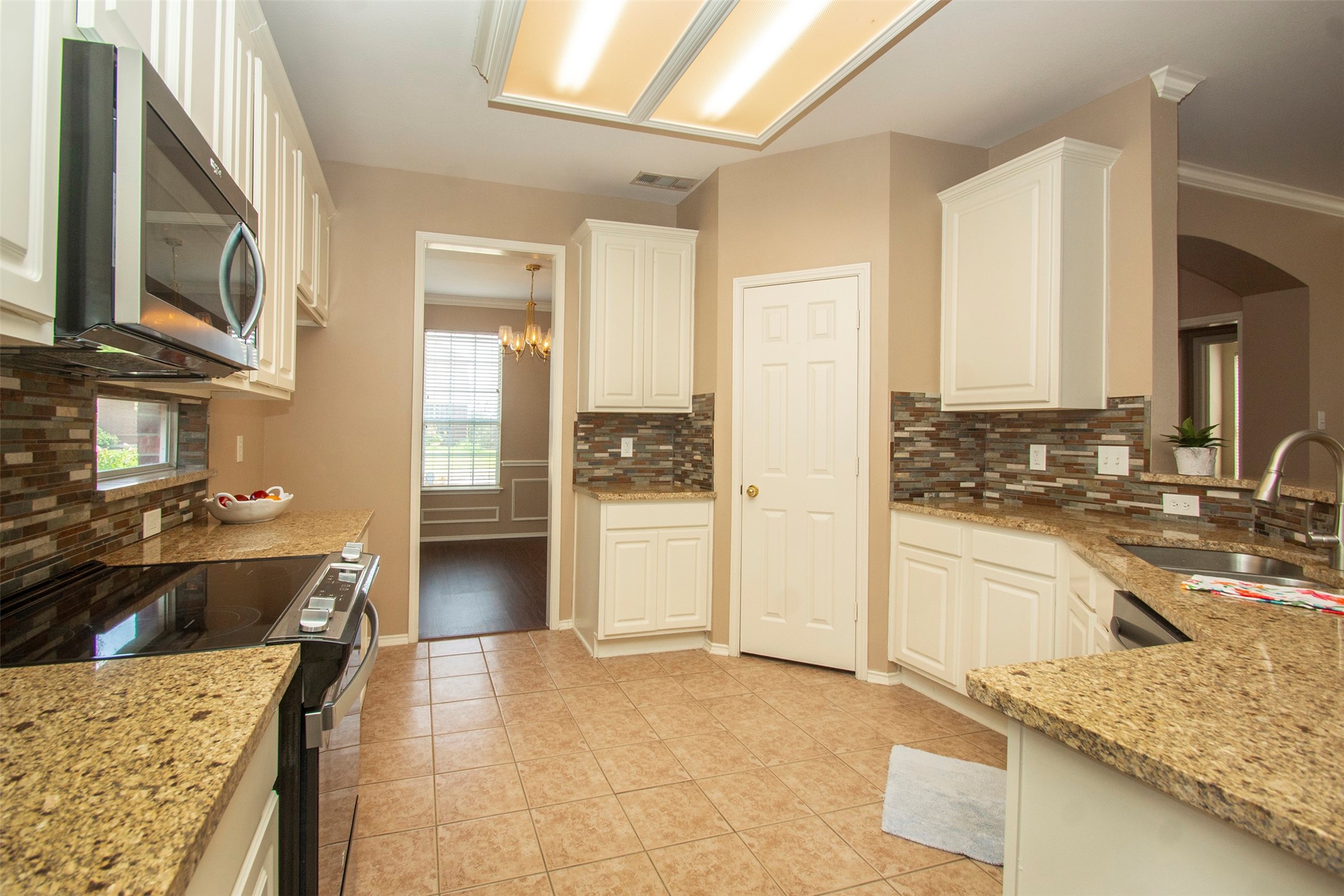 3412 Pueblo Drive