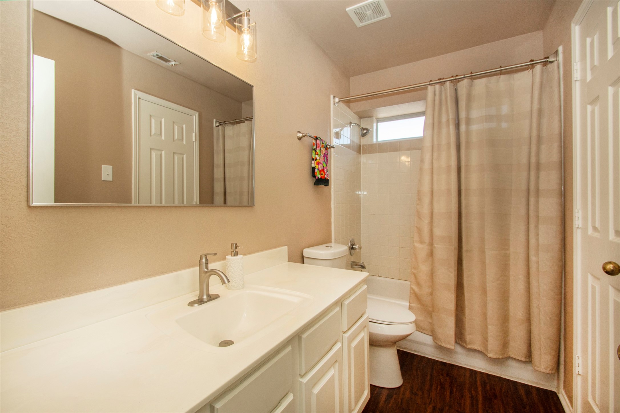 3412 Pueblo Drive